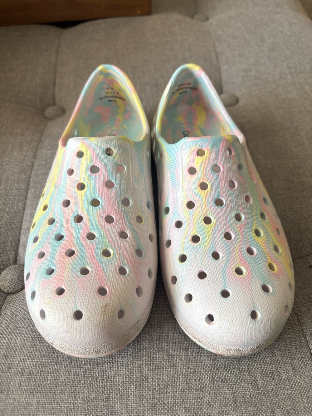 Cat & Jack EVA Water Shoes